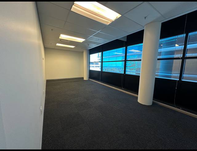 222M² OFFICE TO LET IN SANDTON CENTRAL